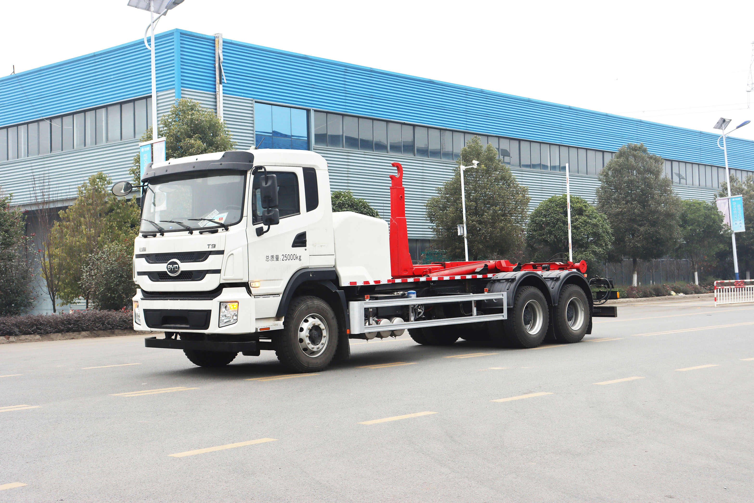 比亞迪T9純電動(dòng)車廂可卸式垃圾車圖片3